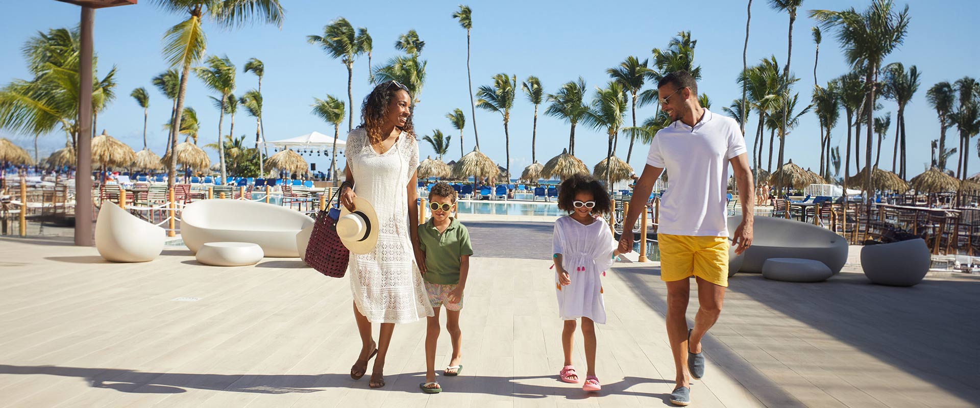 <!DOCTYPE html> <p>Angebote für <strong>All-Inclusive Familienhotels</strong></p> Entdecken Sie die besten All-Inclusive-Familienhotels in der Karibik und Teneriffa