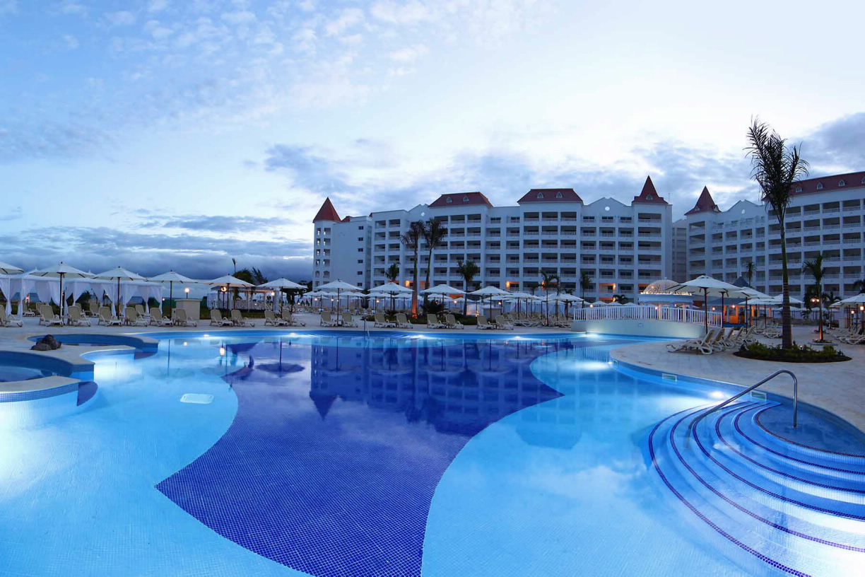 Bahia Principe Luxury Runaway Bay